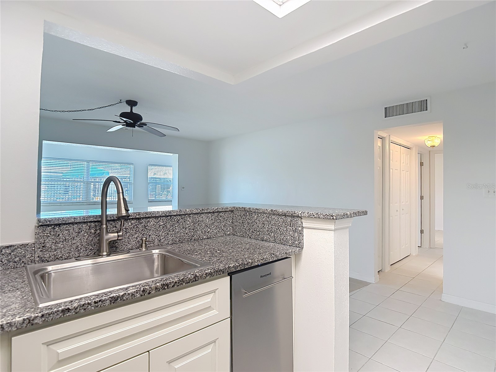 5111 Amulet Drive #105 New Port Richey FL 34652 W7884544 image19