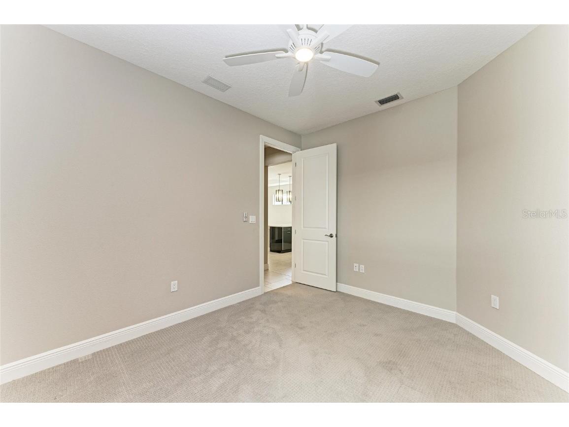 5111 Barnett Circle Bradenton FL 34211 A4675648 image37