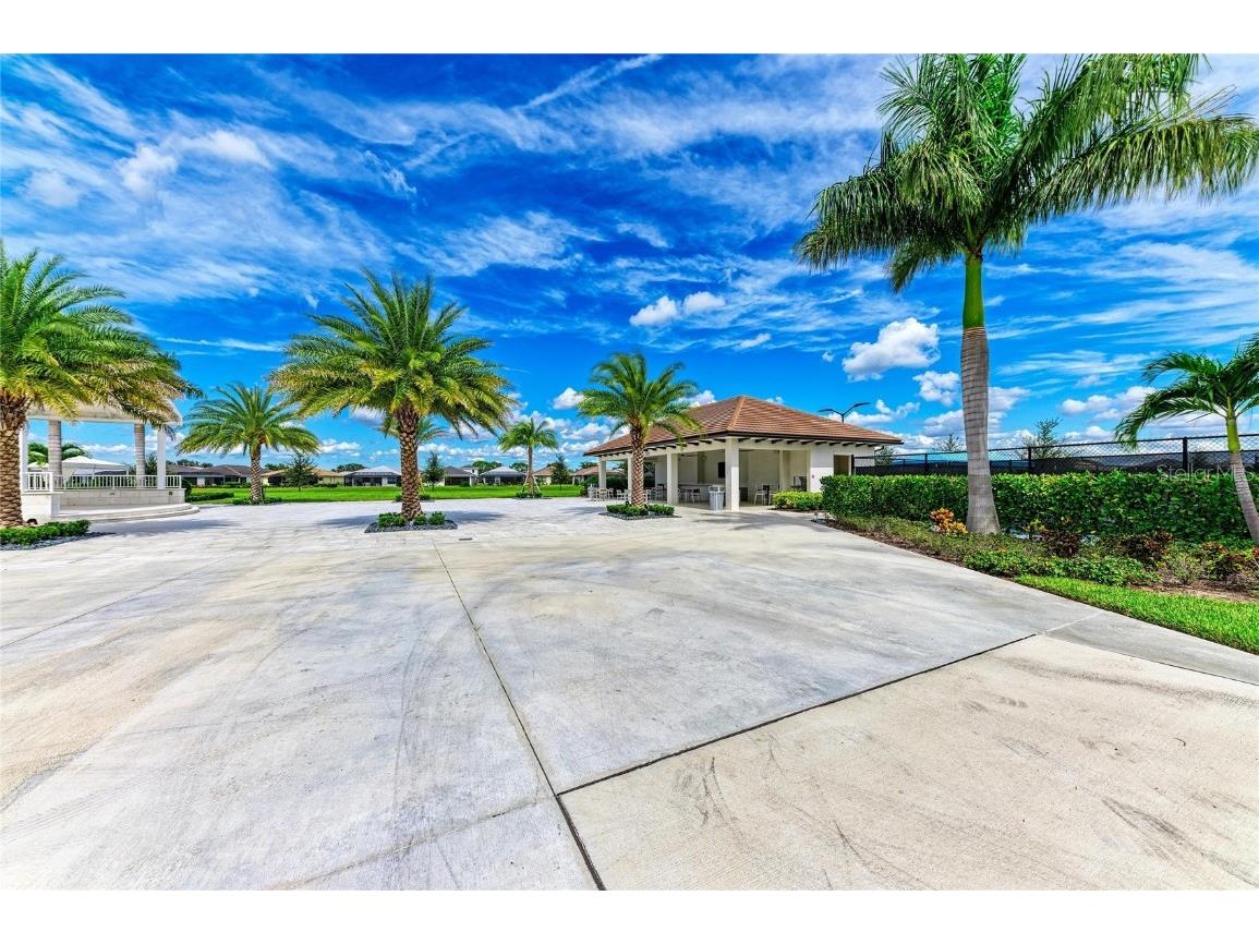 5111 Barnett Circle Bradenton FL 34211 A4675648 image58