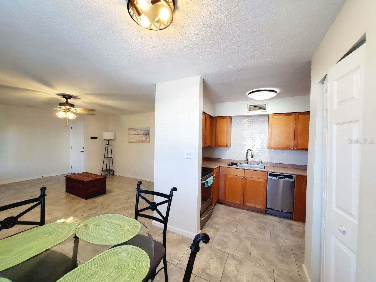 5111 Coquina Key Drive SE #A Saint Petersburg FL 33705 TB8516189 image7