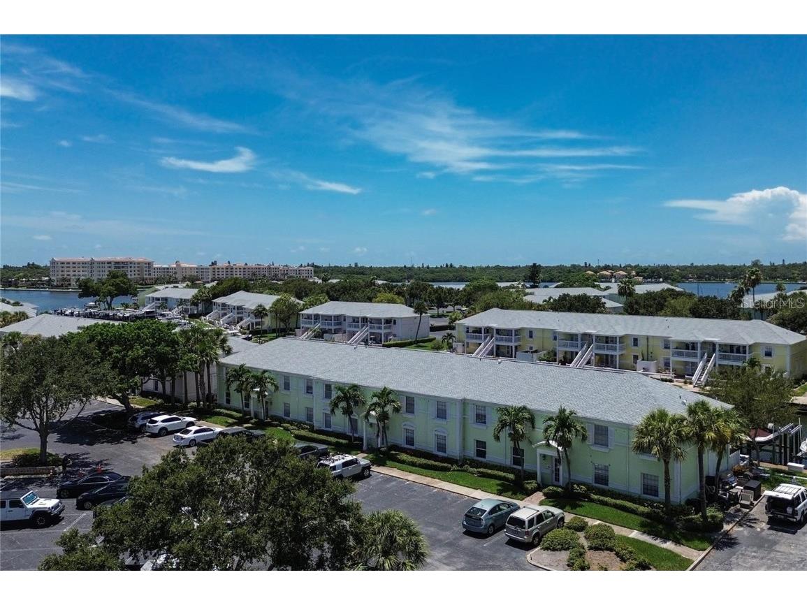 5111 Coquina Key Drive SE #C Saint Petersburg FL 33705 U8245294 image1