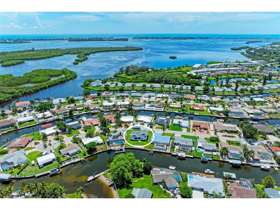 5111 Coral Boulevard Bradenton FL 34210 - SARASOTA BAY A4618999 image1