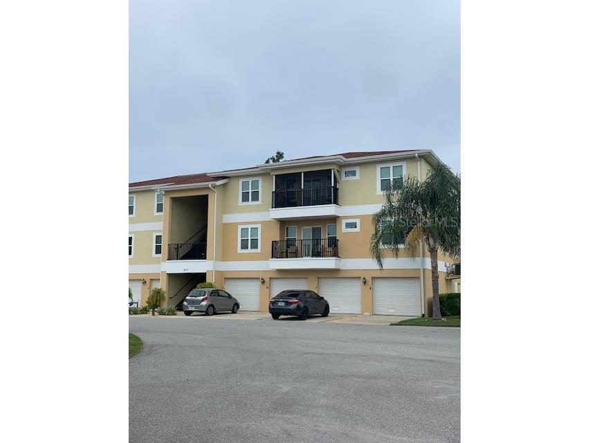 5111 Royal Palms Way #303 New Port Richey FL 34652 A4622631 image1