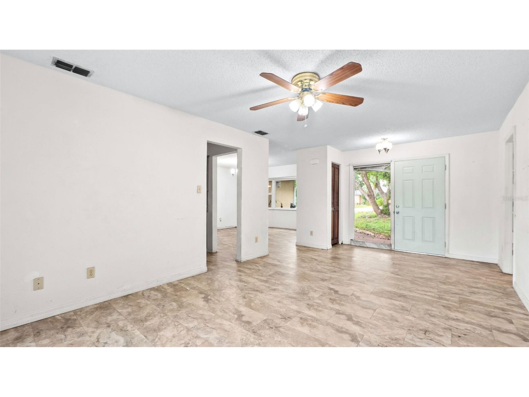 5112 Bernadette Drive Zephyrhills FL 33541 TB8495650 image4