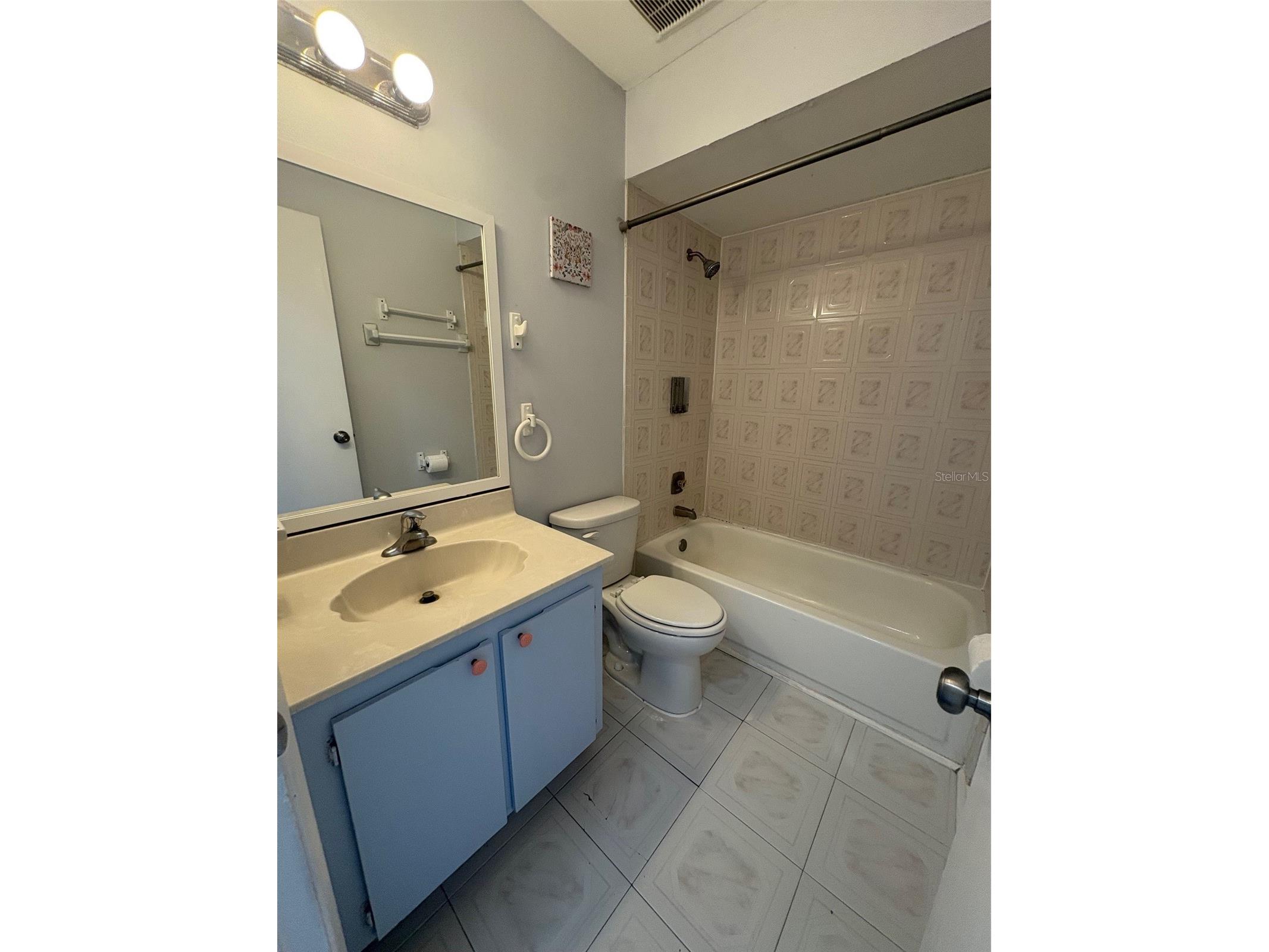 5112 Bonnedale Court Tampa FL 33624 TB8507928 image16