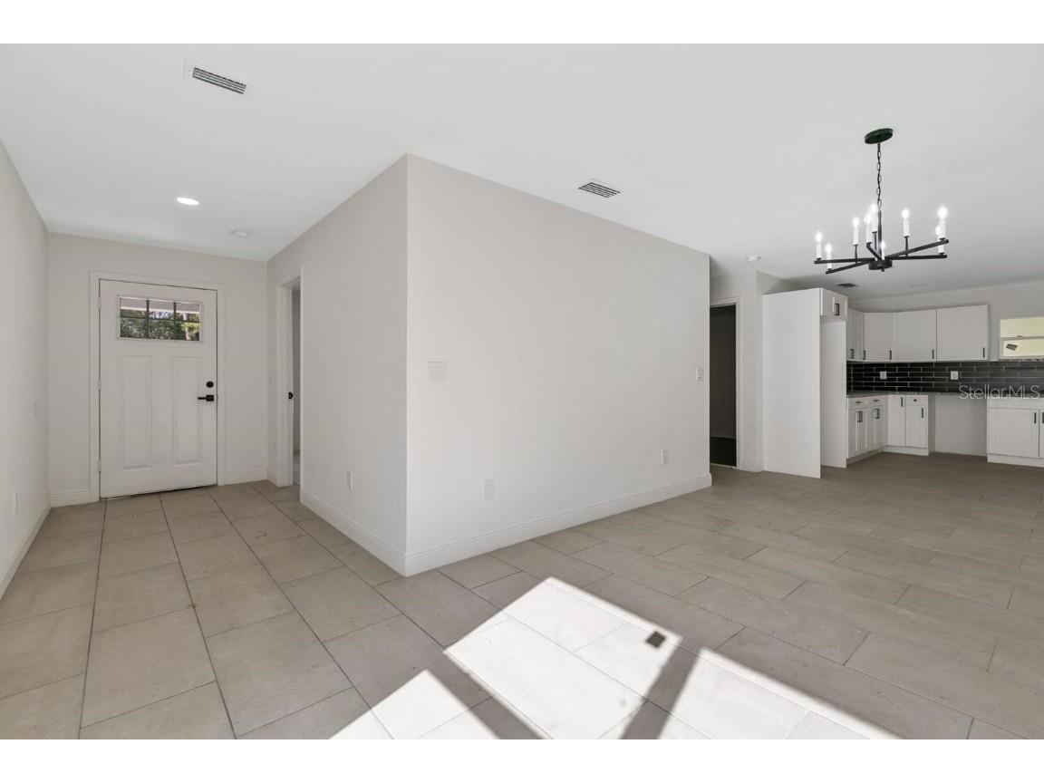 5112 Pacific Weeki Wachee FL 34607 TB8411194 image11