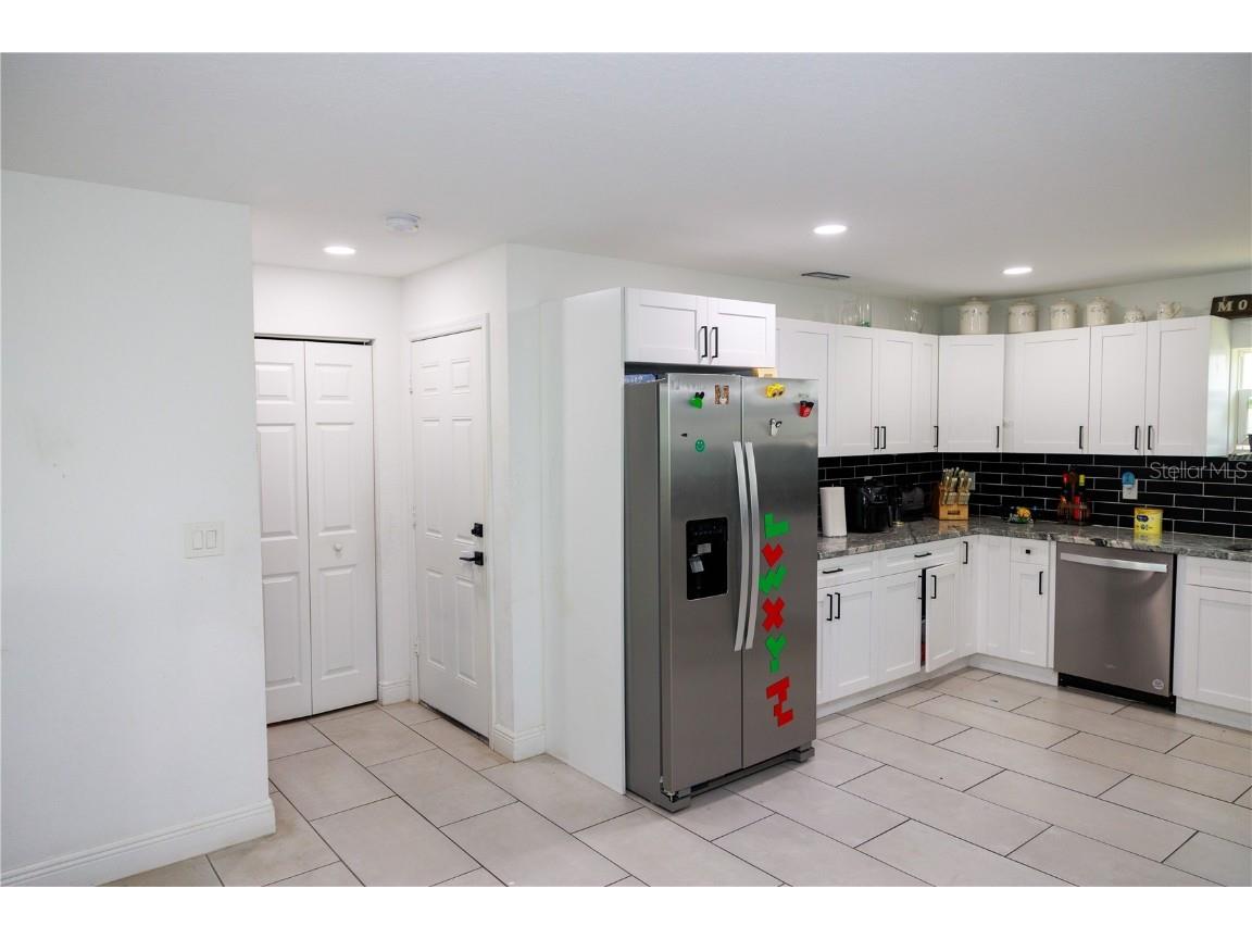 5112 Pacific Weeki Wachee FL 34607 TB8411194 image13