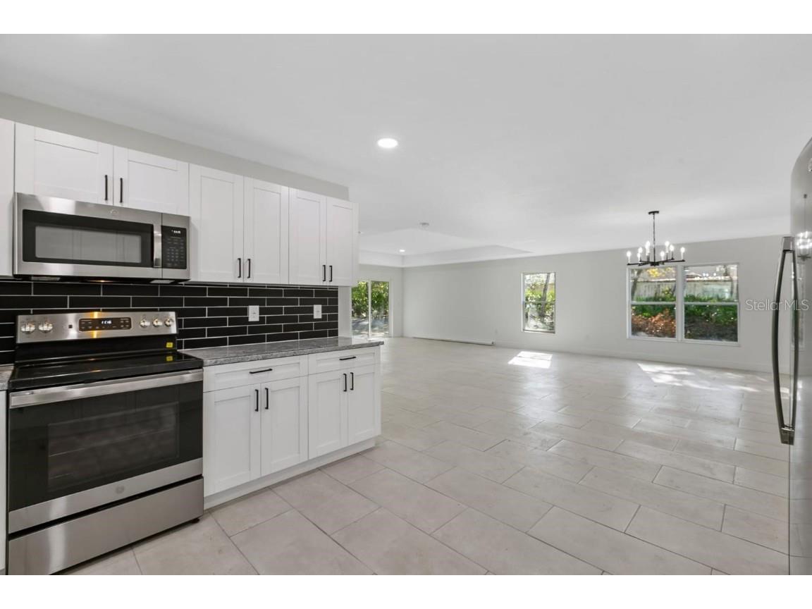 5112 Pacific Weeki Wachee FL 34607 TB8411194 image2