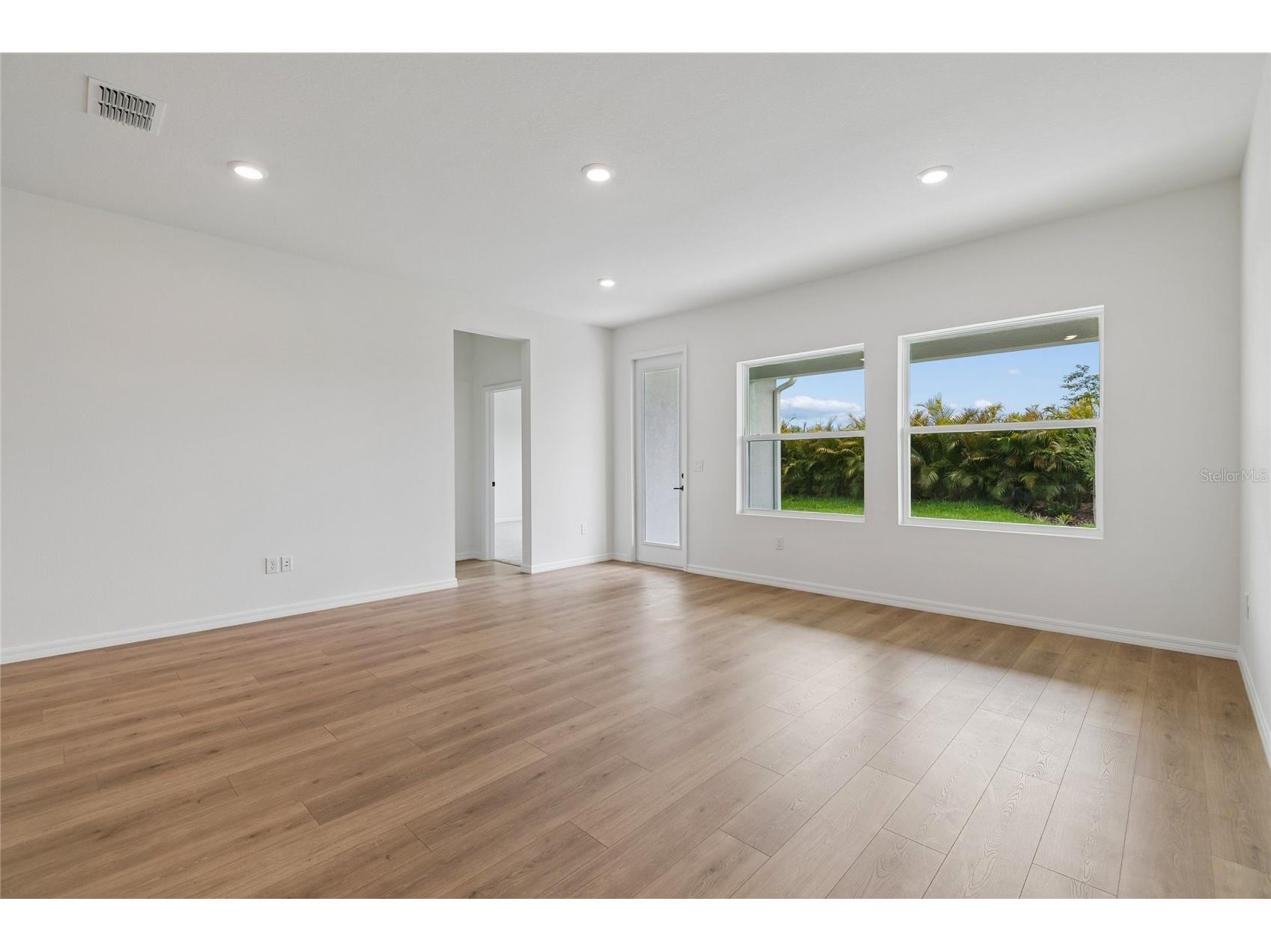 5113 Chapel Row Avenue Apollo Beach FL 33572 TB8493403 image10