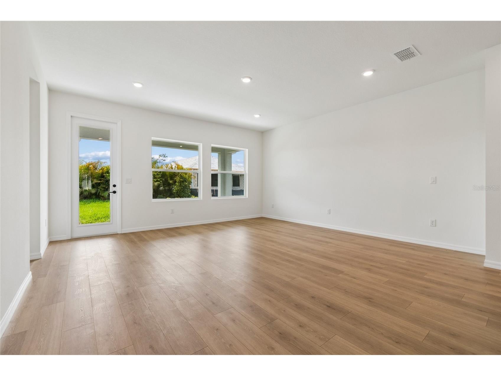 5113 Chapel Row Avenue Apollo Beach FL 33572 TB8493403 image11