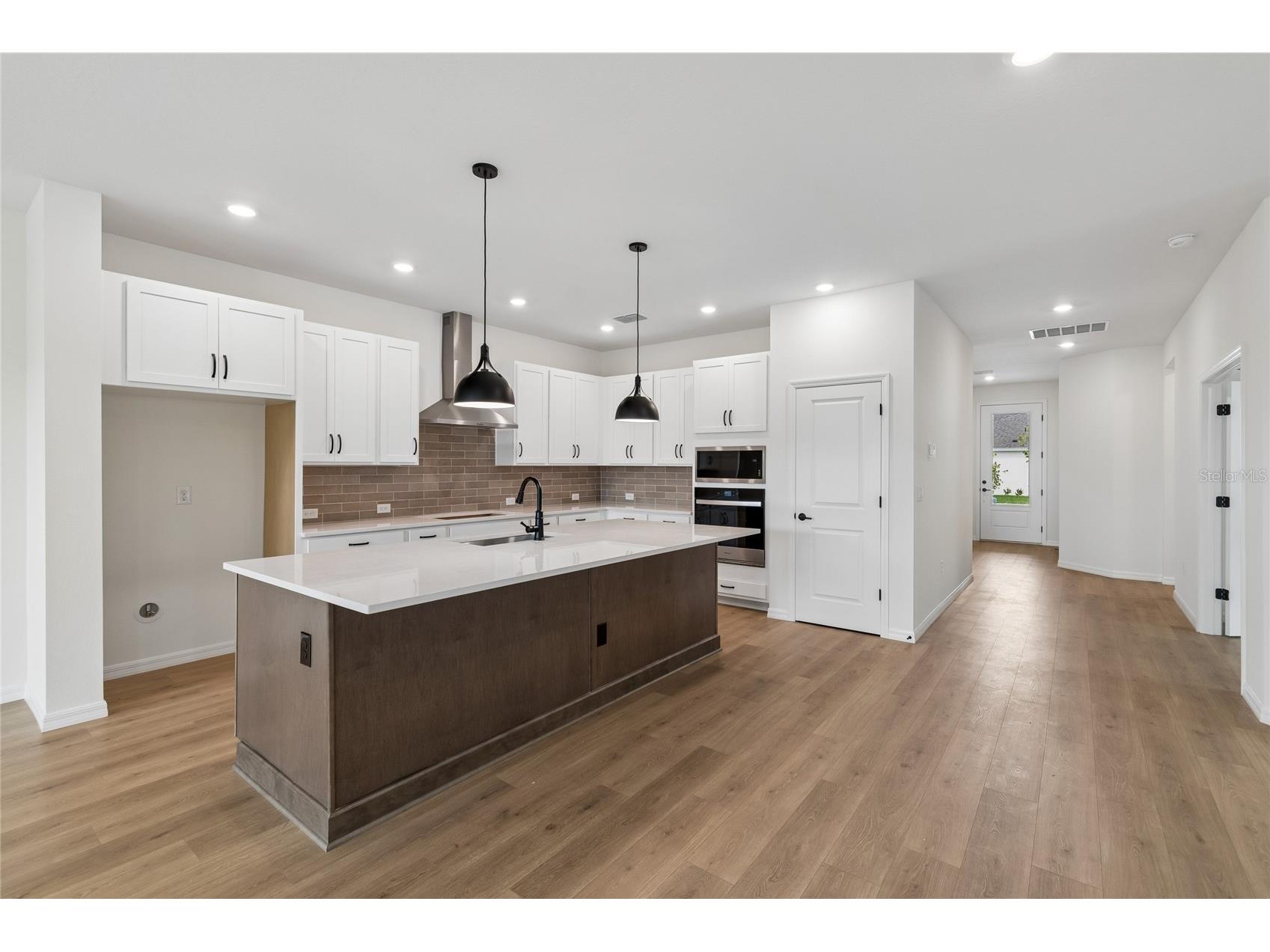 5113 Chapel Row Avenue Apollo Beach FL 33572 TB8493403 image6