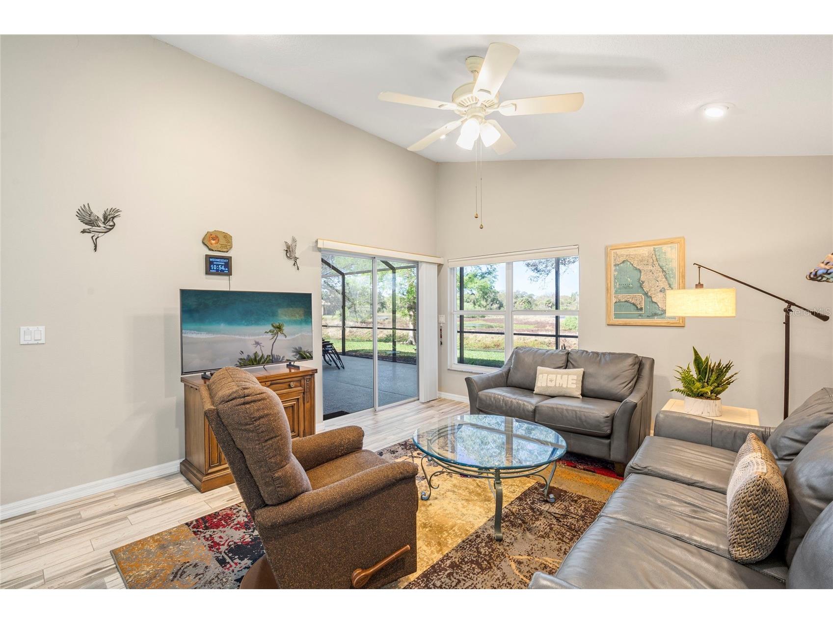 5113 Flagstone Drive Sarasota FL 34238 A4684602 image15