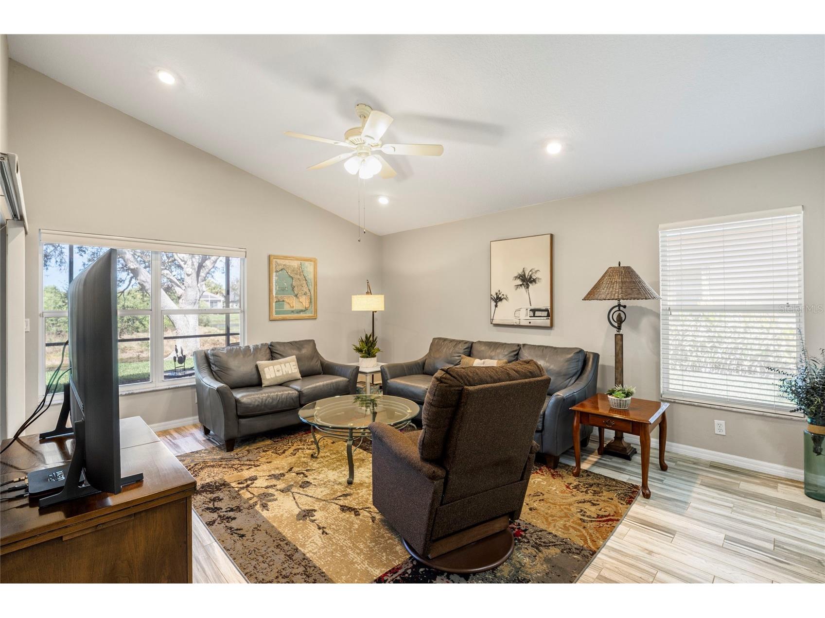 5113 Flagstone Drive Sarasota FL 34238 A4684602 image16