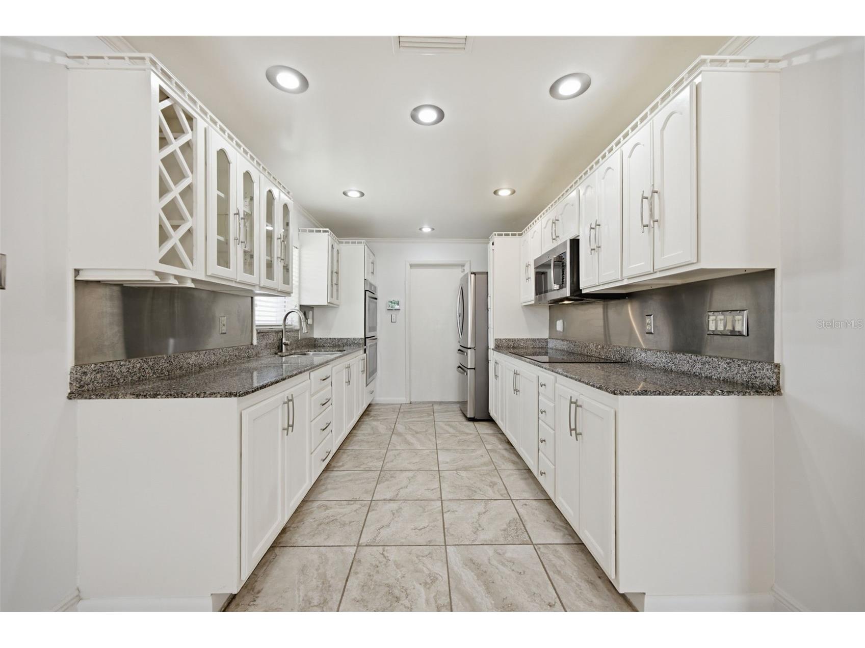 5113 Pennsbury Drive Tampa FL 33624 TB8521488 image13