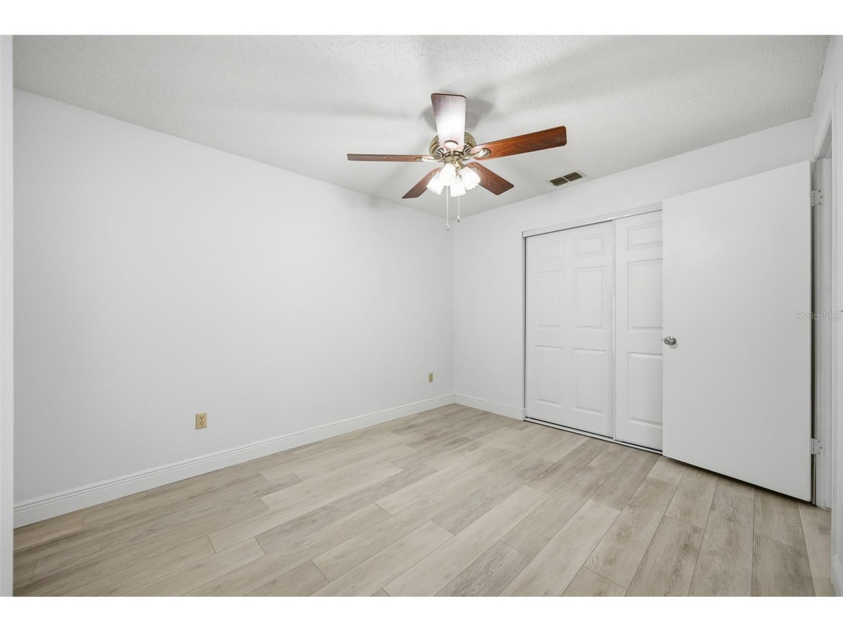 5113 Pennsbury Drive Tampa FL 33624 TB8521488 image32