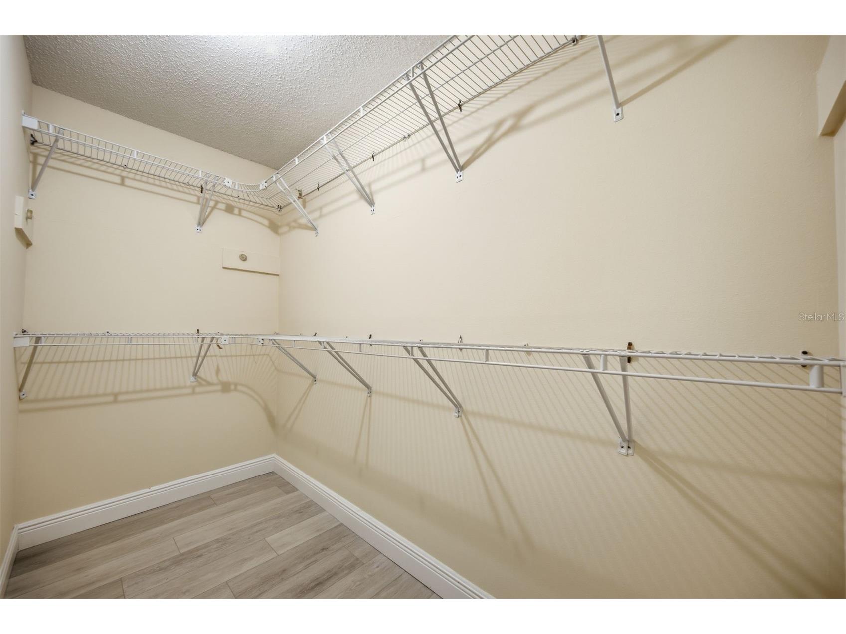 5113 Pennsbury Drive Tampa FL 33624 TB8521488 image35