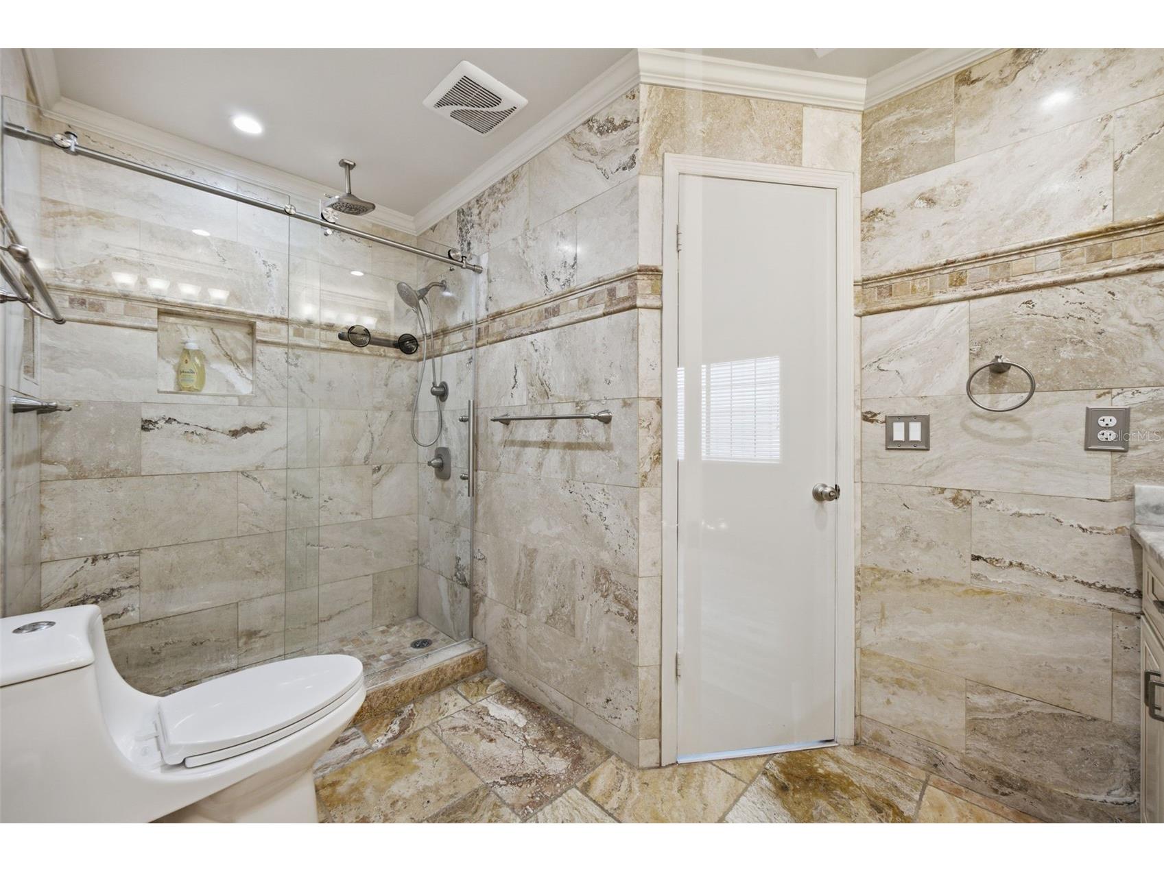 5113 Pennsbury Drive Tampa FL 33624 TB8521488 image41