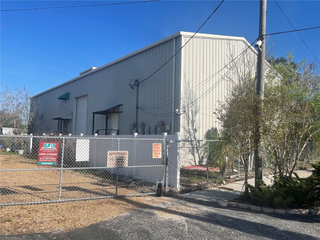 5114/5116 W Commerce Street Tampa FL 33616 TB8320400 image14