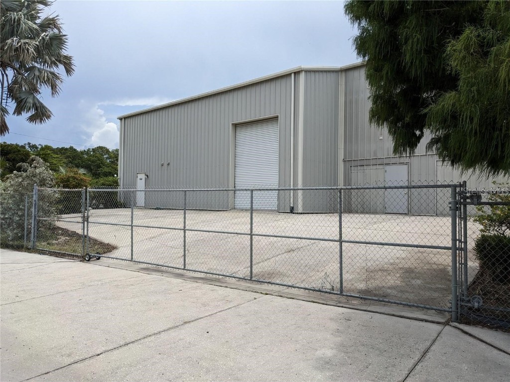 5114/5116 W Commerce Street Tampa FL 33616 TB8320400 image7