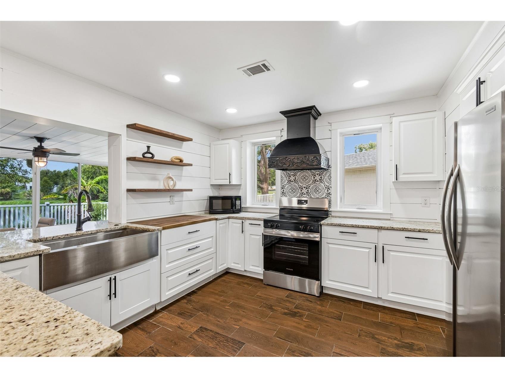 5114 Stonehaven Court Tampa FL 33624 TB8518731 image18