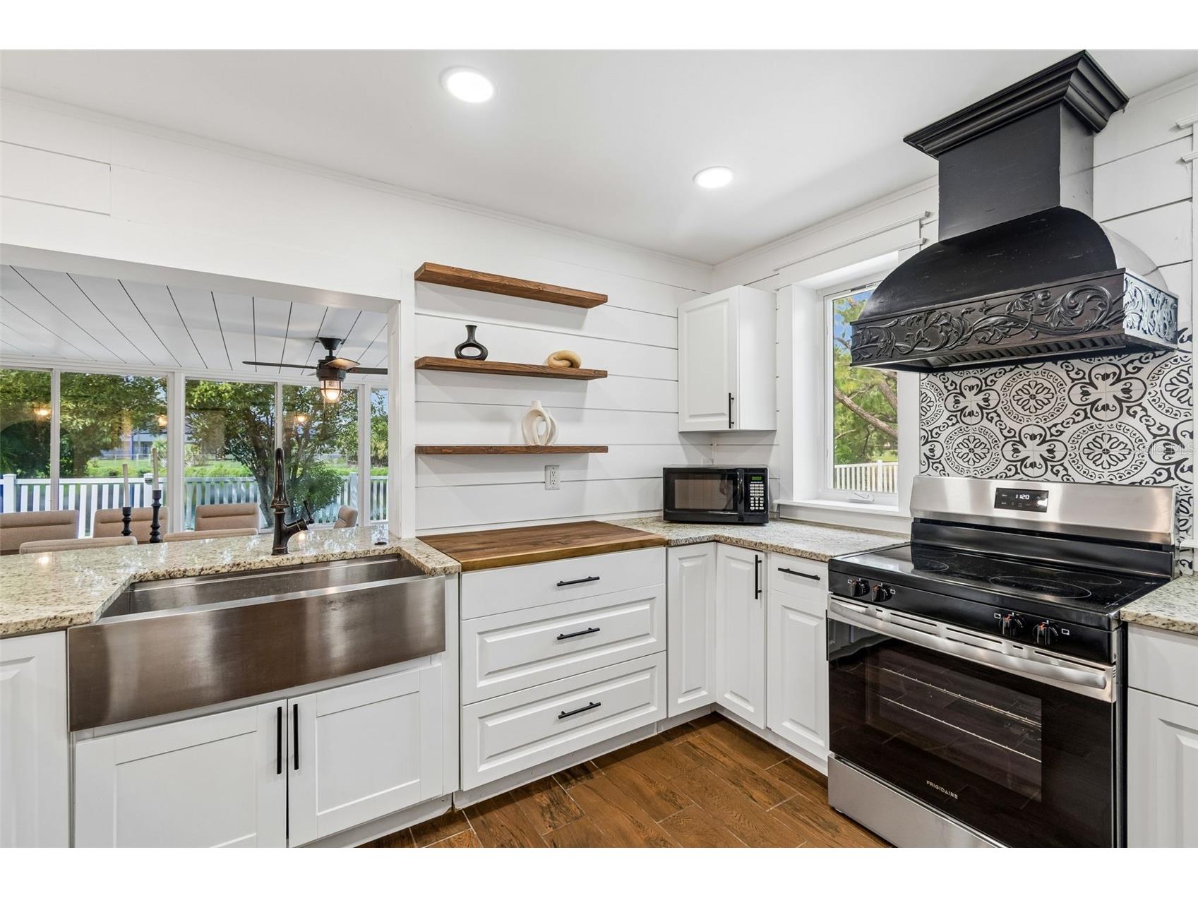 5114 Stonehaven Court Tampa FL 33624 TB8518731 image19