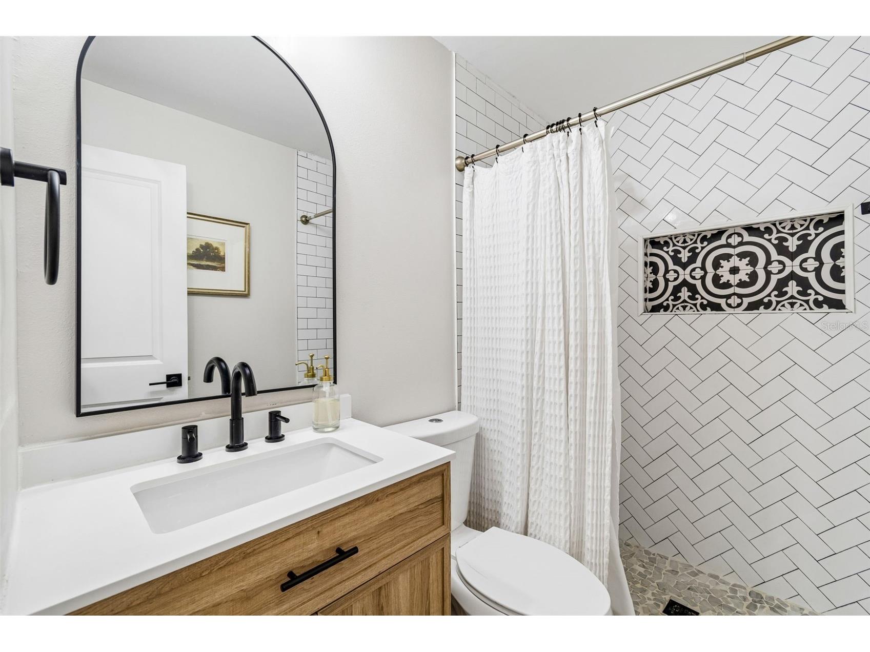 5114 Stonehaven Court Tampa FL 33624 TB8518731 image38