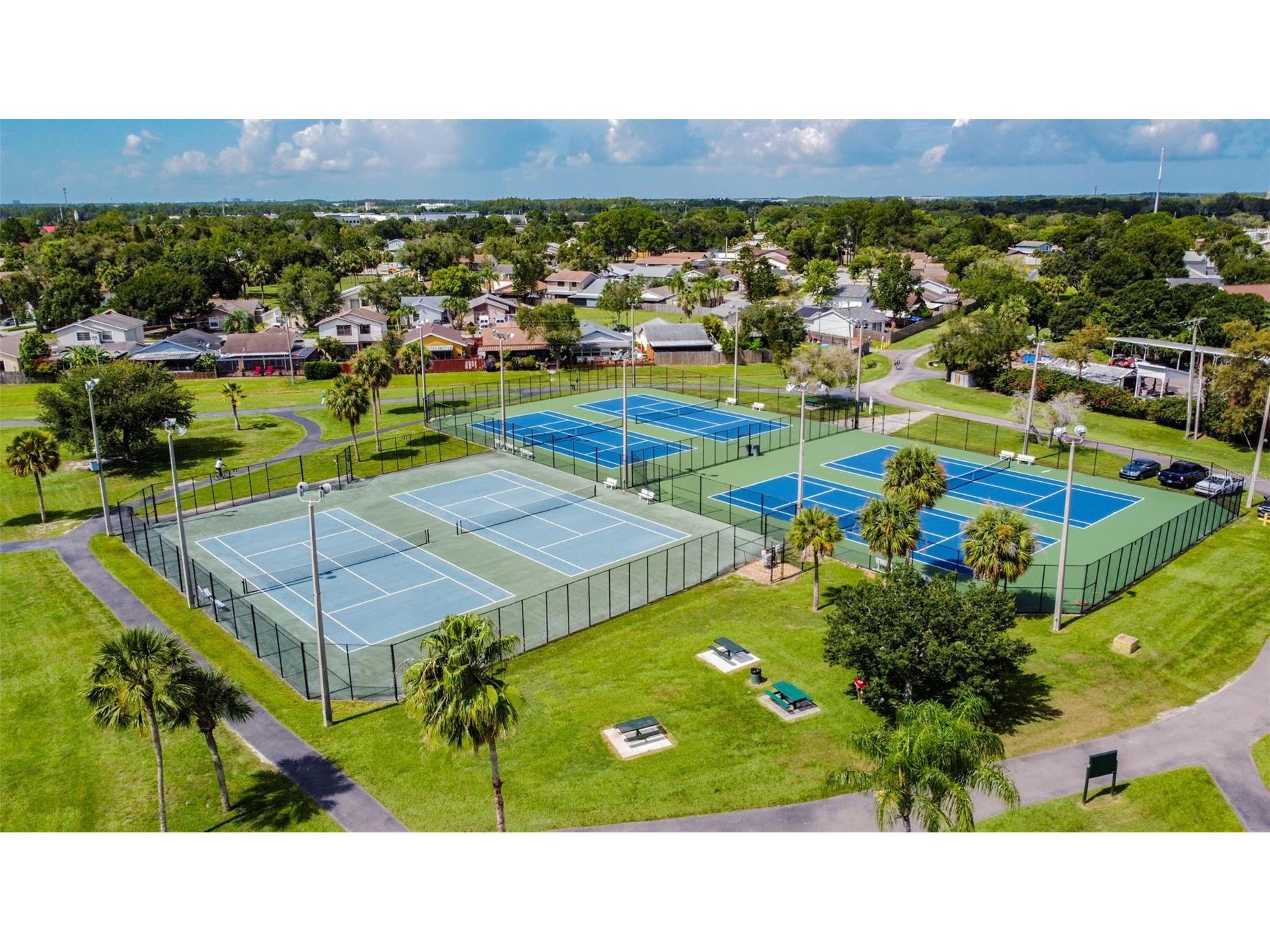 5114 Stonehaven Court Tampa FL 33624 TB8518731 image60