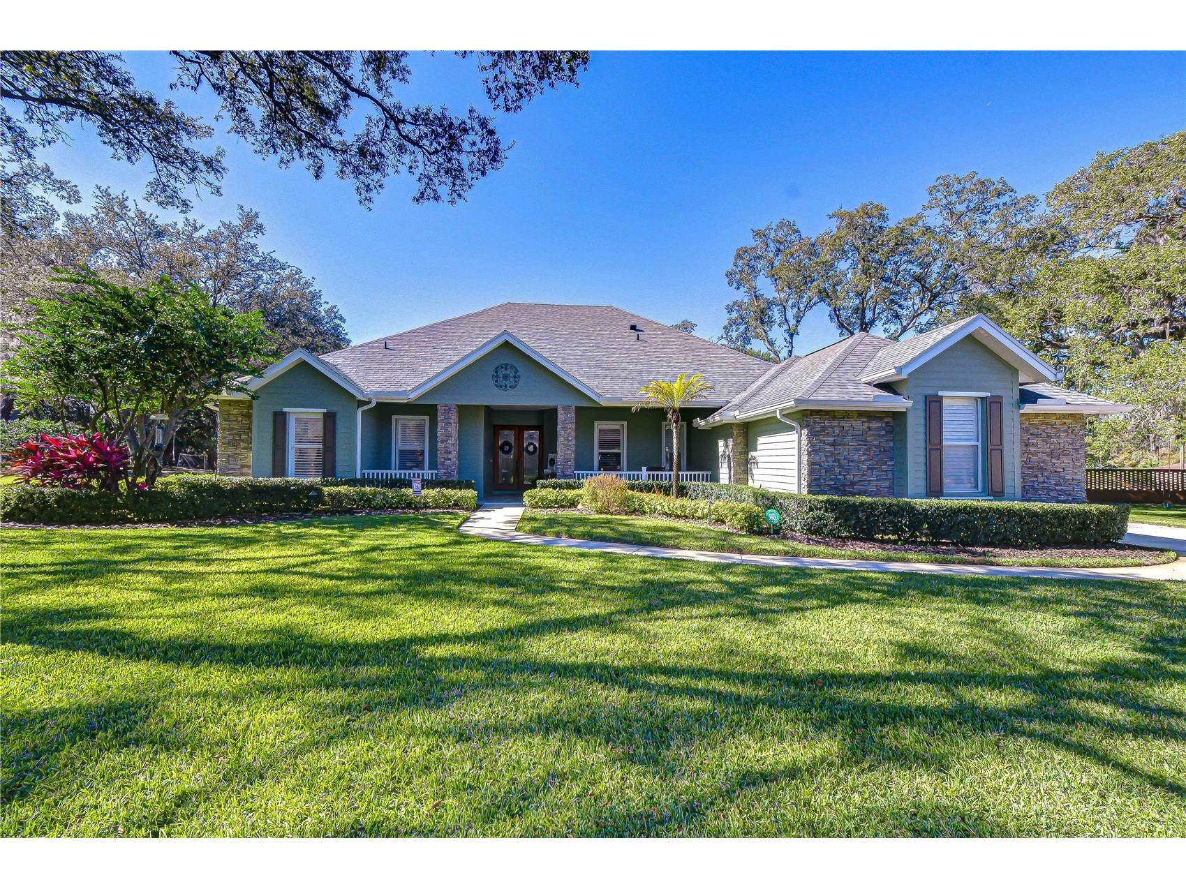 5114 Sylvan Oaks Drive Valrico FL 33596 TB8469795 image1