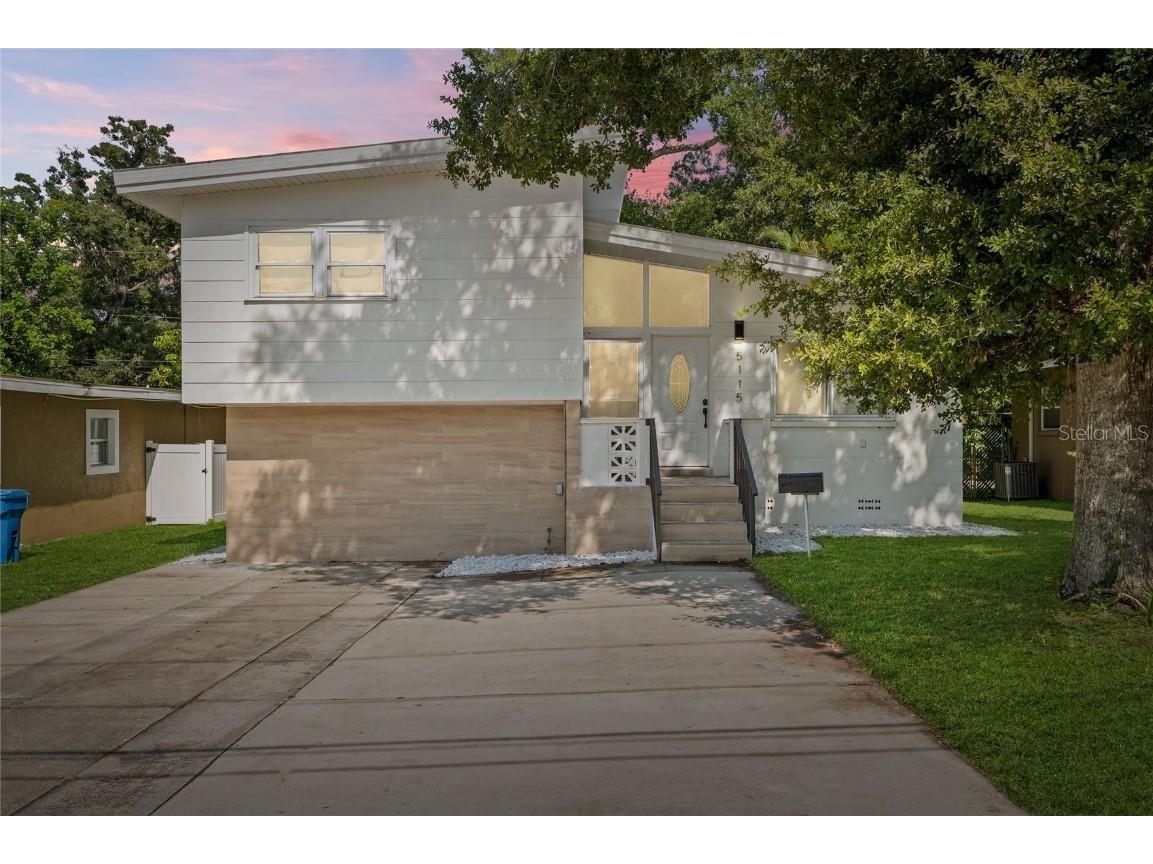5115 16th Street N Saint Petersburg FL 33703 TB8422781 image1