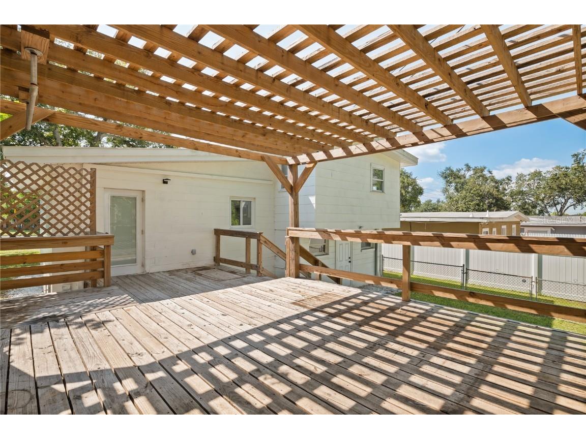 5115 16th Street N Saint Petersburg FL 33703 TB8422781 image18