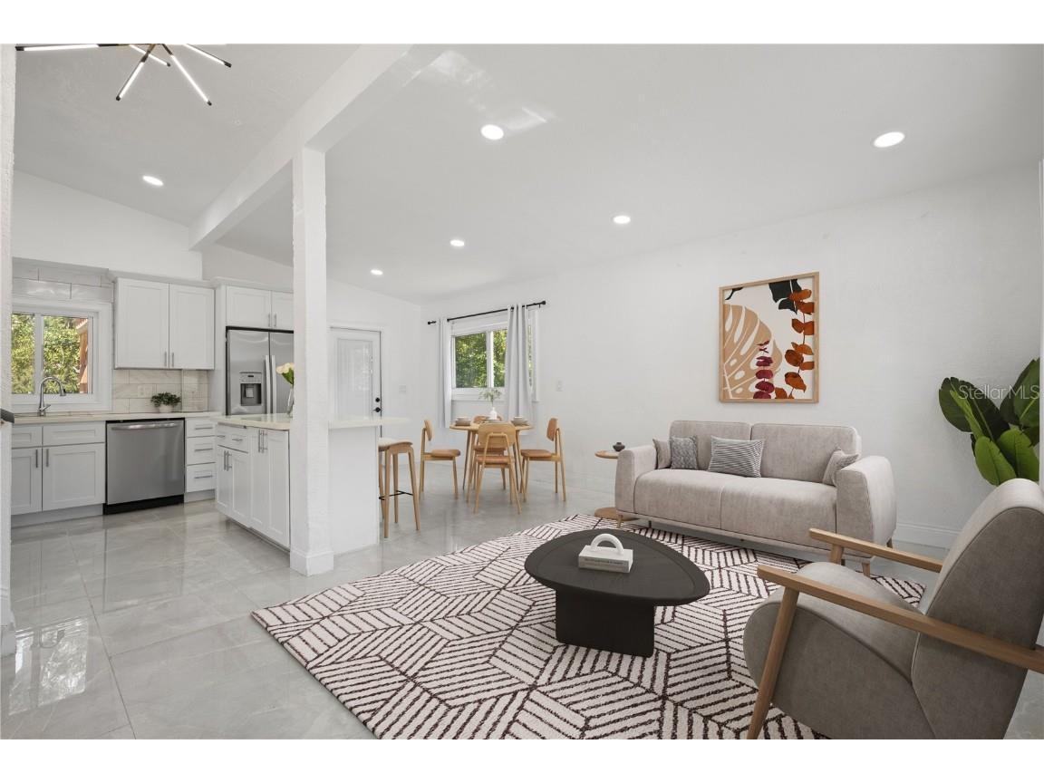 5115 16th Street N Saint Petersburg FL 33703 TB8422781 image3