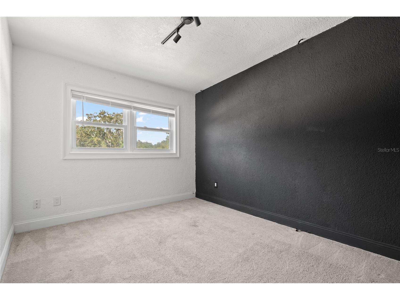 5115 16th Street N Saint Petersburg FL 33703 TB8477639 image17