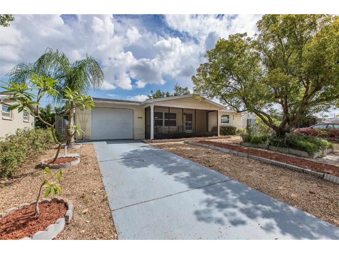 5115 Dove Drive New Port Richey FL 34652 W7855577 image1