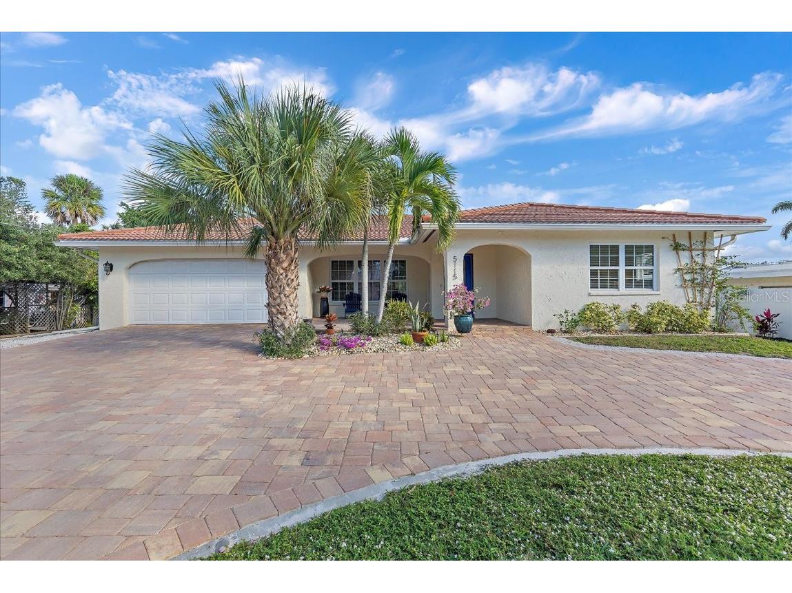5115 Windward Avenue Sarasota FL 34242 A4553467 image1