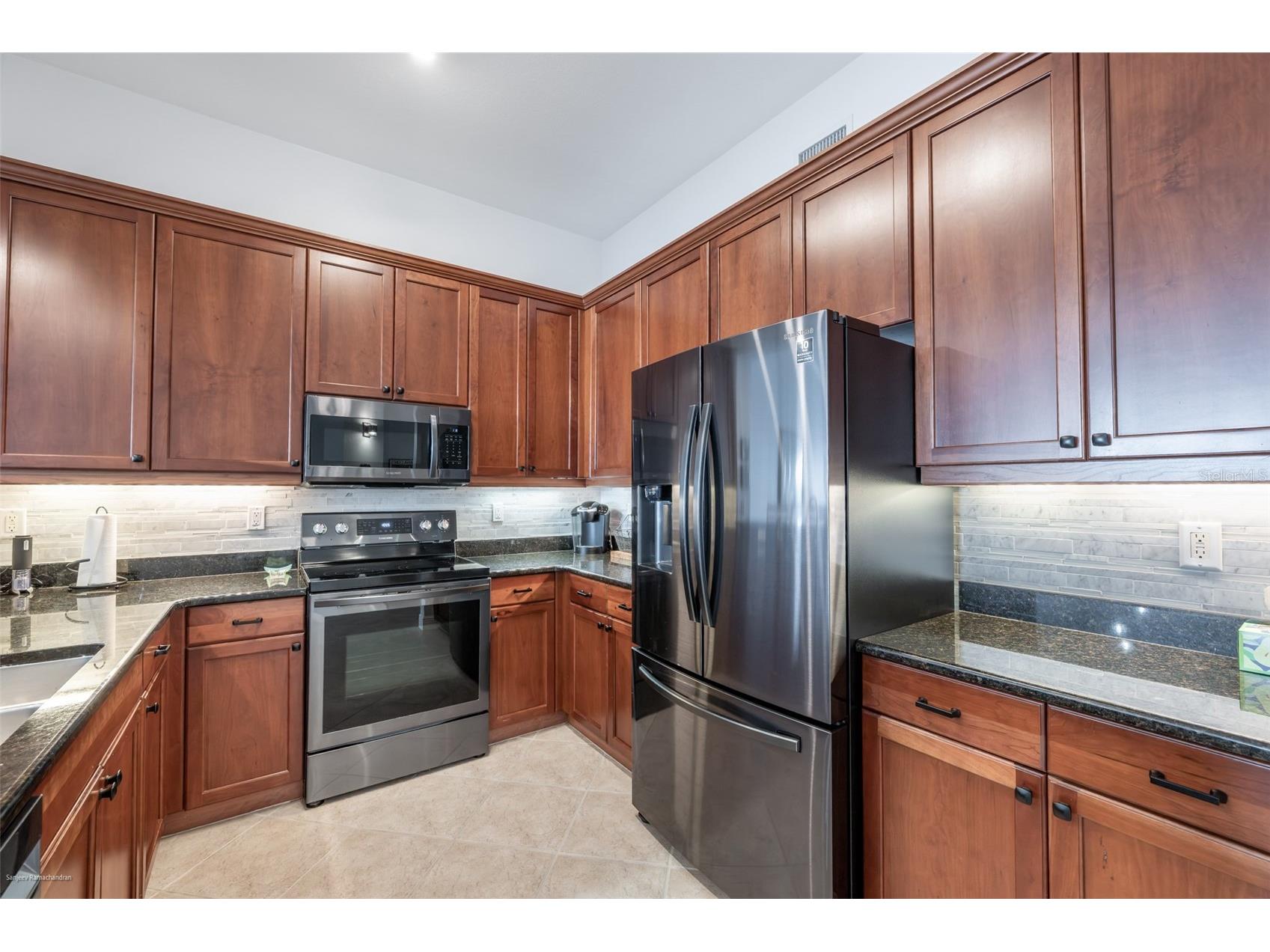 5116 Melbourne Street #B303 Punta Gorda FL 33980 C7526354 image6