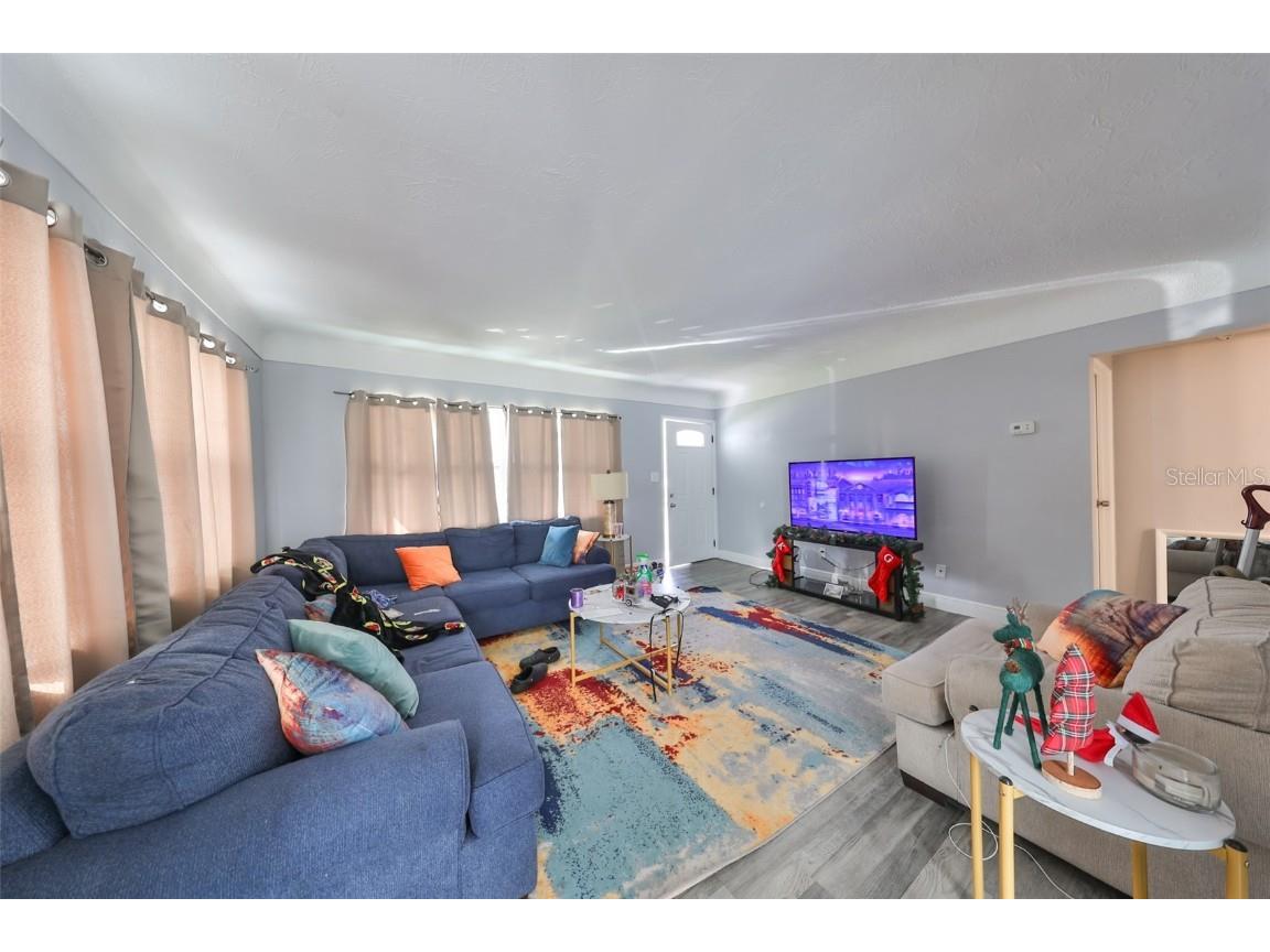 5117 12th Avenue S Gulfport FL 33707 TB8332439 image3