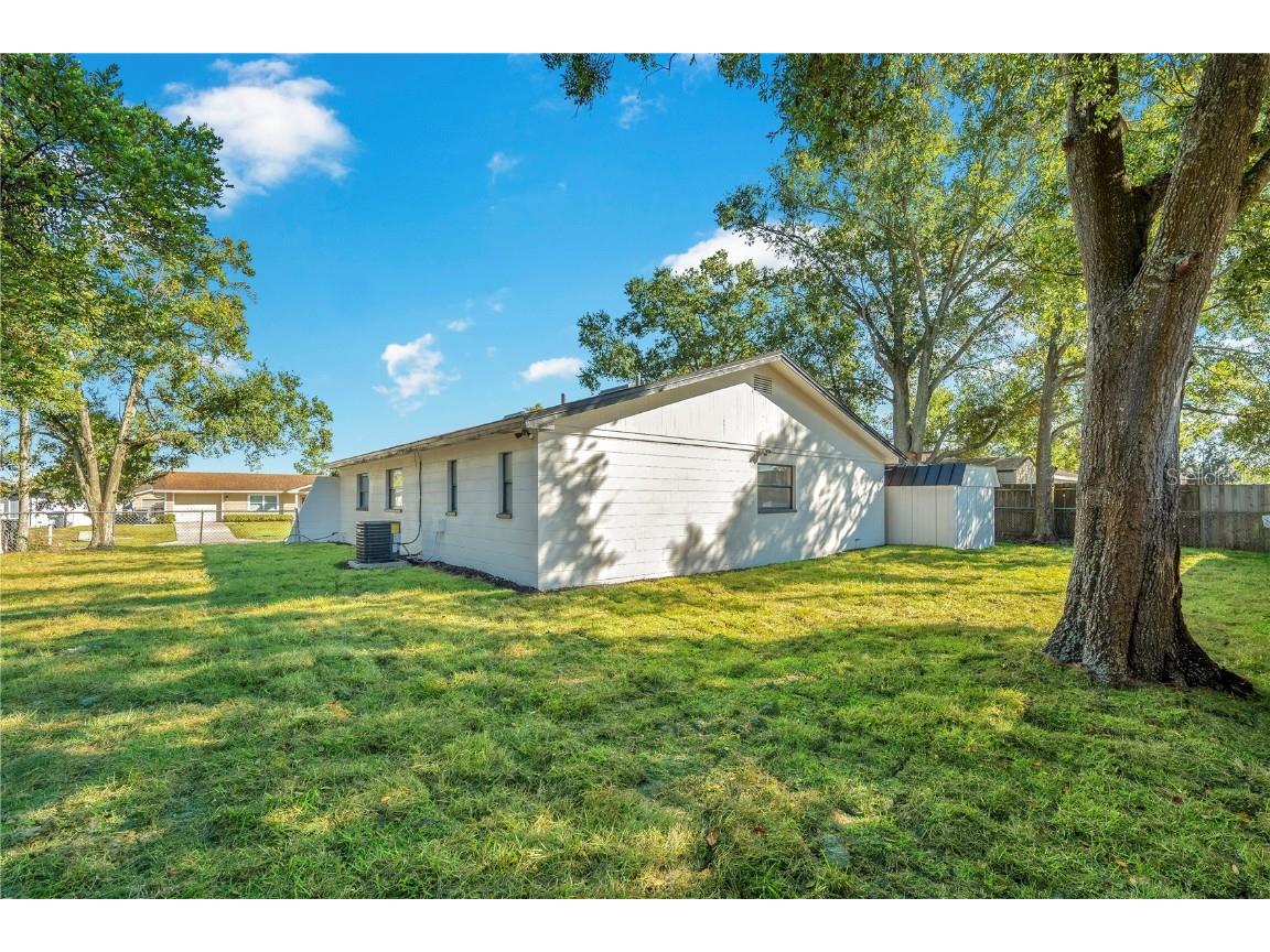 5117 Bird Lane Winter Haven FL 33884 L4957521 image3