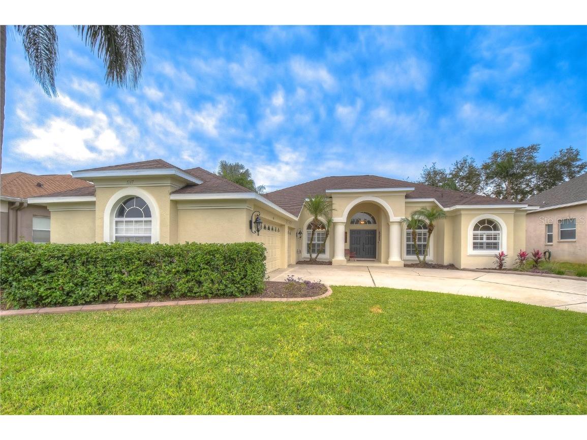 5117 Coopers Hawk Court Valrico FL 33596 T3488579 image1