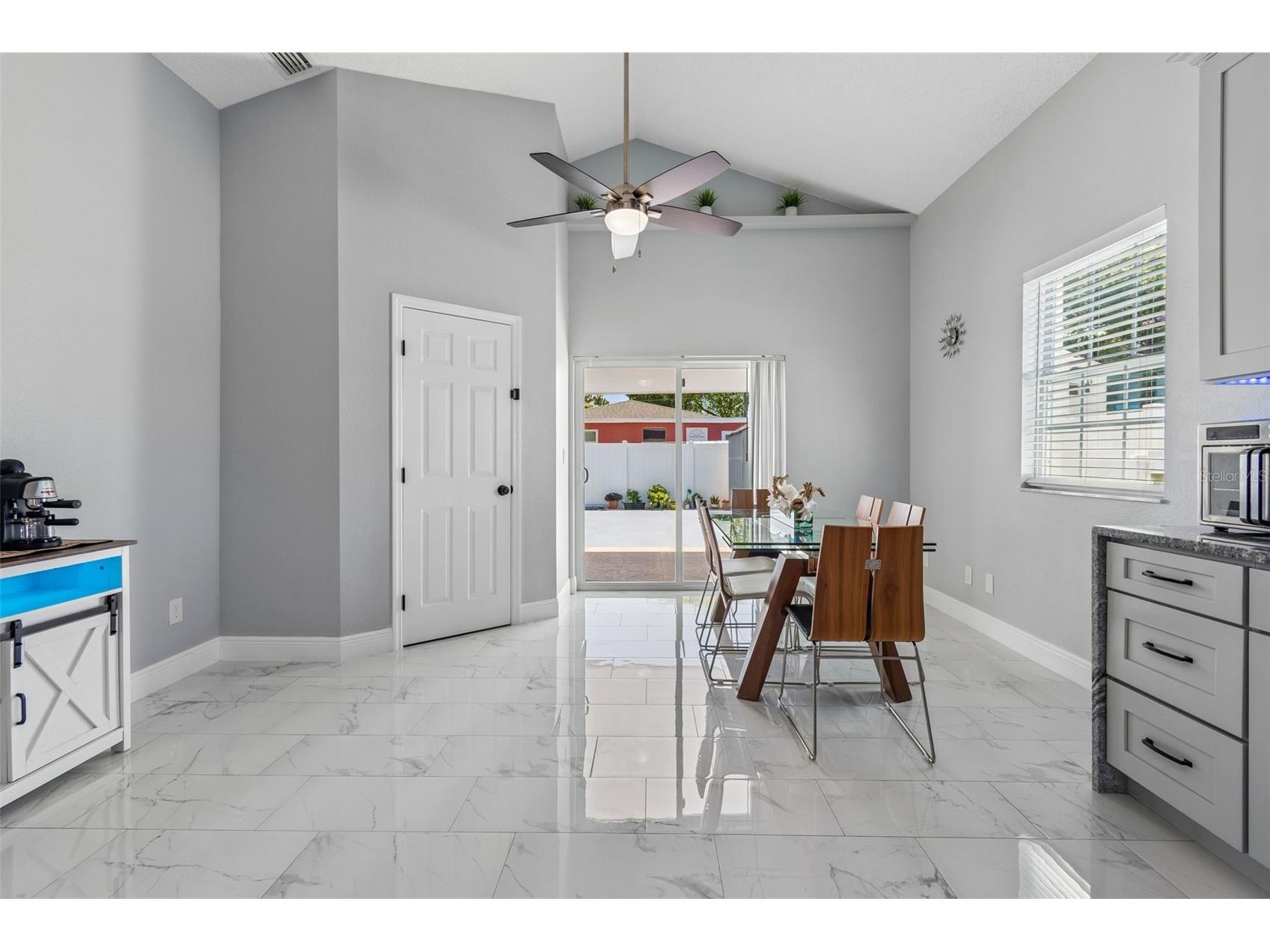 5117 N Lincoln Avenue Tampa FL 33614 TB8499148 image46