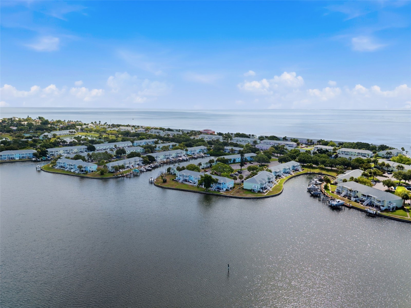 5117 Salmon Drive SE #B Saint Petersburg FL 33705 - TAMPA BAY TB8523080 image57