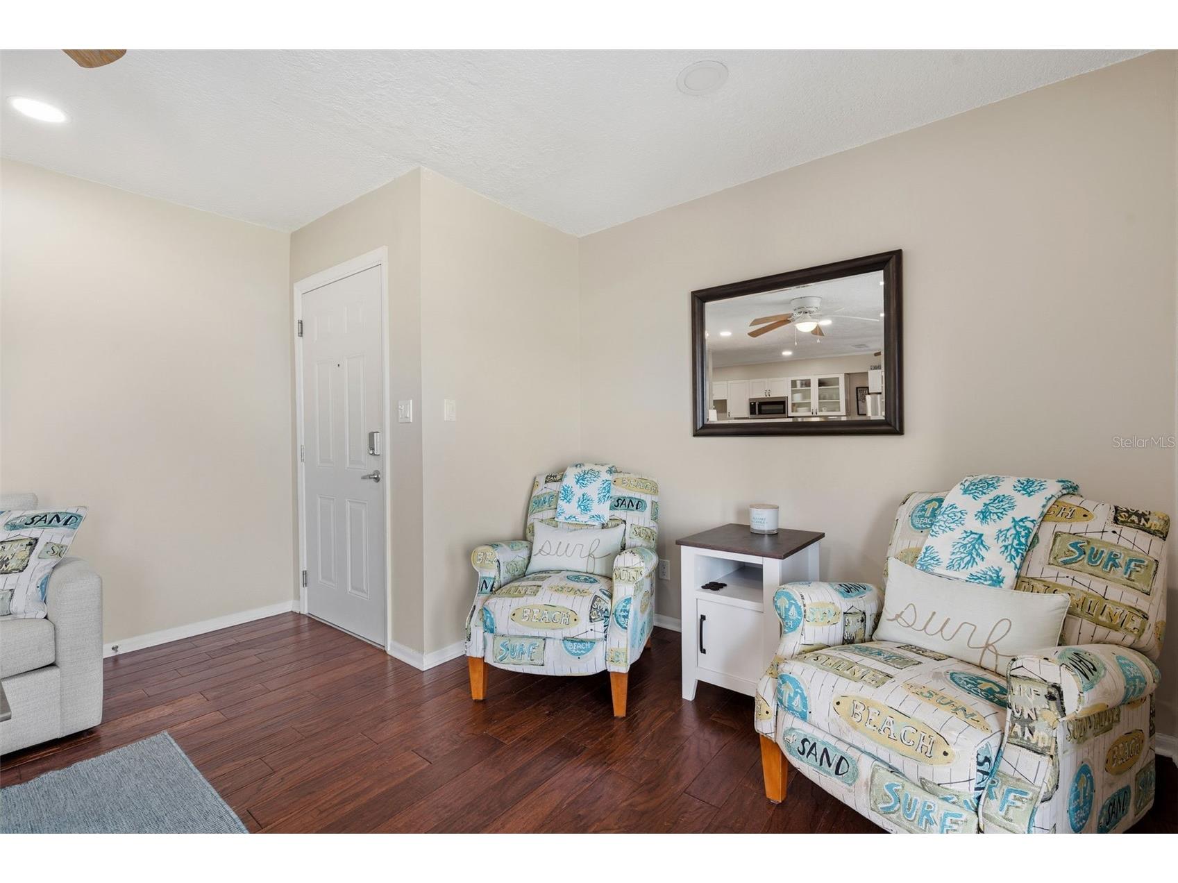 5117 Salmon Drive SE #B Saint Petersburg FL 33705 - TAMPA BAY TB8523080 image7