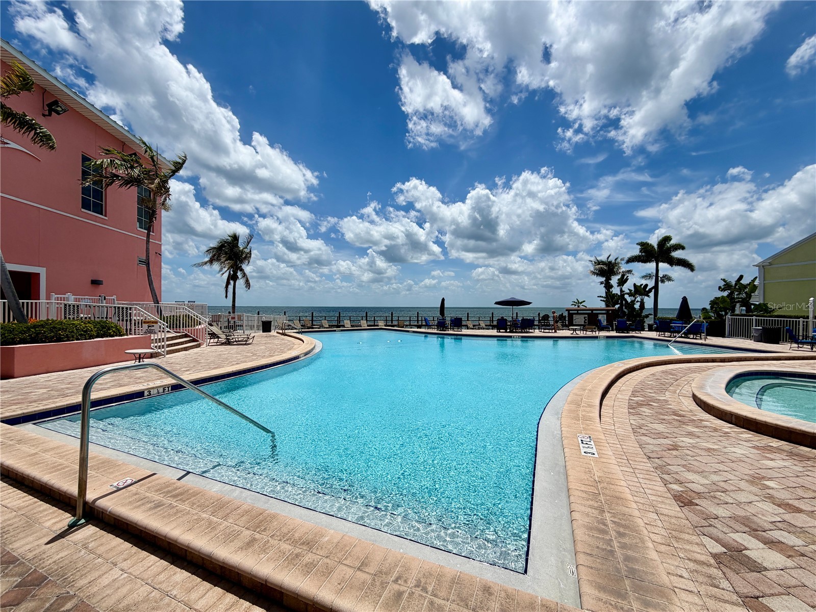 5117 Salmon Drive SE #D Saint Petersburg FL 33705 TB8512767 image26
