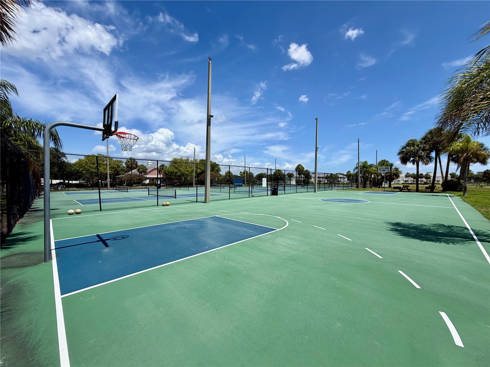 5117 Salmon Drive SE #D Saint Petersburg FL 33705 TB8512767 image30