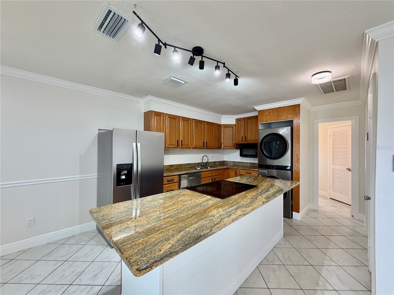 5117 Salmon Drive SE #D Saint Petersburg FL 33705 TB8512767 image5
