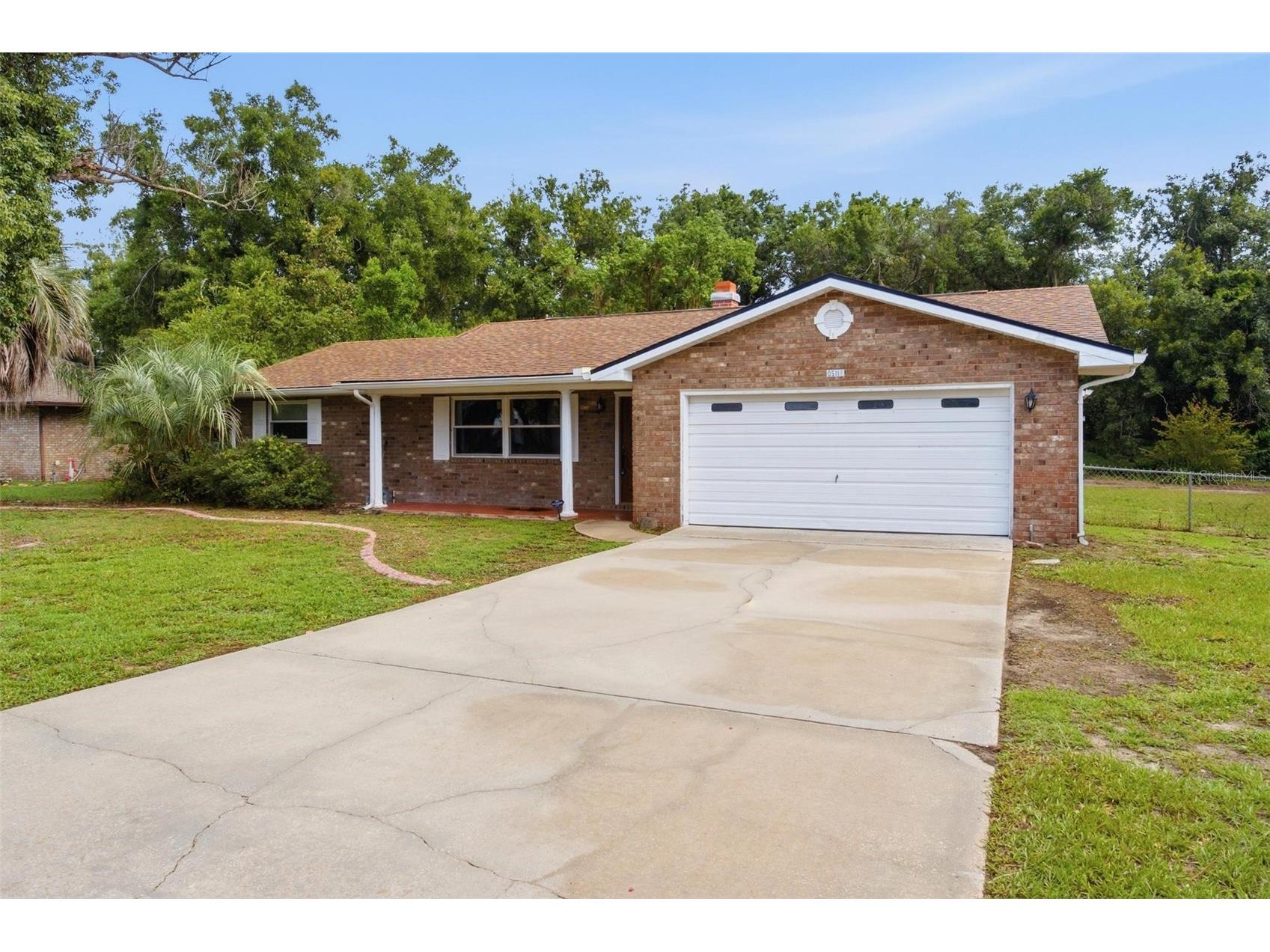 5118 Magnolia Terrace Fruitland Park FL 34731 G5115454 image1