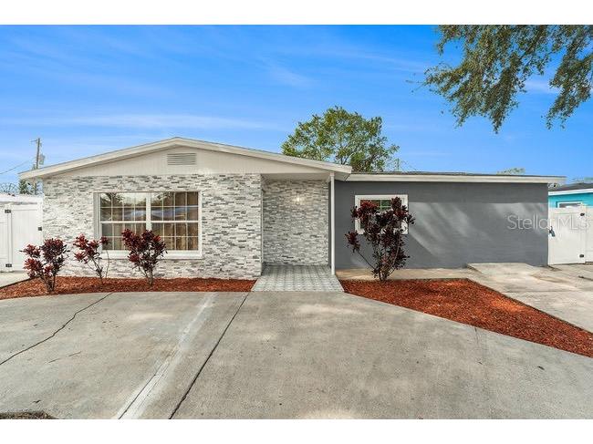 5118 Murray Hill Drive Tampa FL 33615 TB8341591 image1