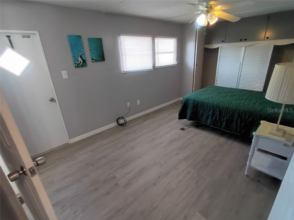 5118 Oakland Hills Avenue Sarasota FL 34234 A4653112 image16