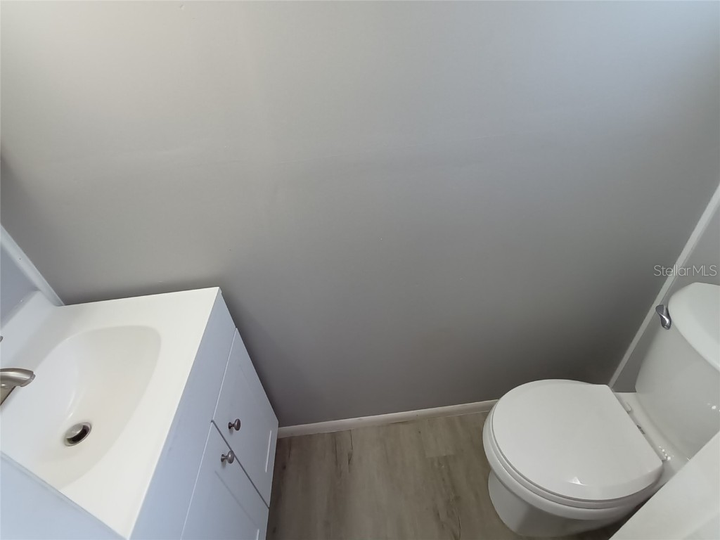 5118 Oakland Hills Avenue Sarasota FL 34234 A4653112 image18