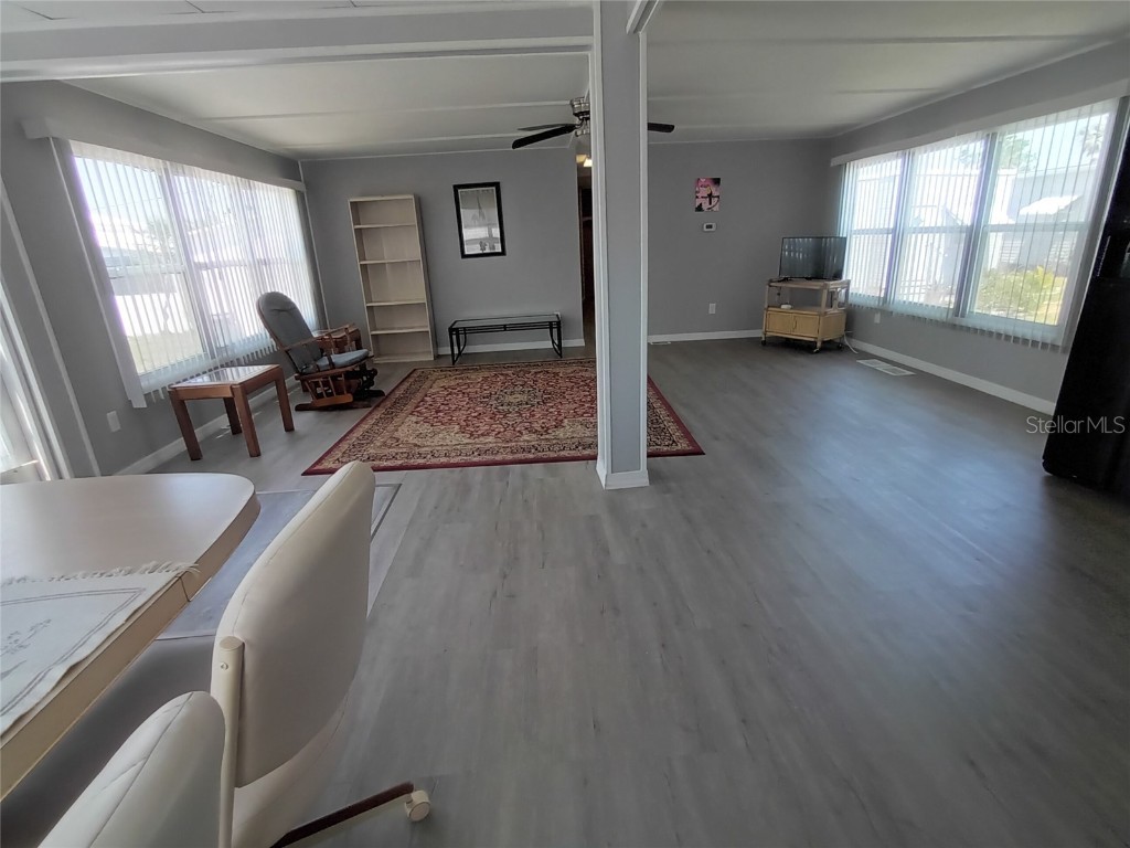 5118 Oakland Hills Avenue Sarasota FL 34234 A4653112 image6