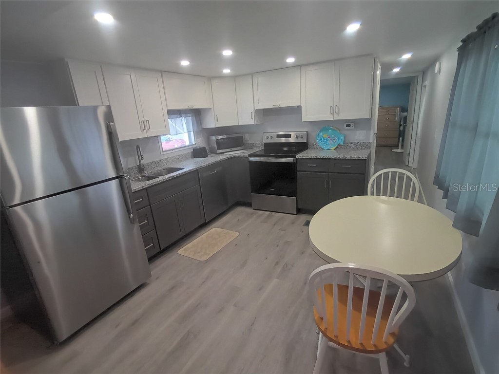 5119 Glen Echo Avenue Sarasota FL 34234 A4652394 image12